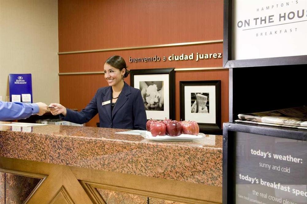 Hampton Inn Σιουδάδ Χουάρες Εσωτερικό φωτογραφία